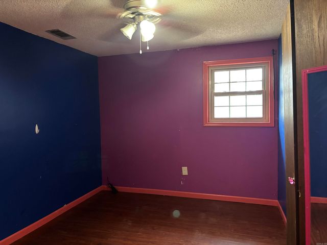 703 W 4Th St, Lonoke, AR 72086