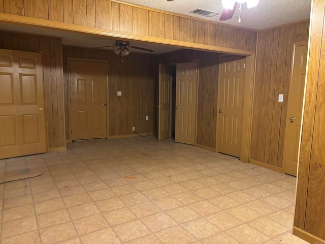 703 W 4Th St, Lonoke, AR 72086