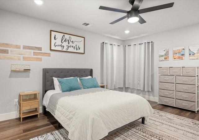 2301 Meteor Trail, Granbury, TX 76048