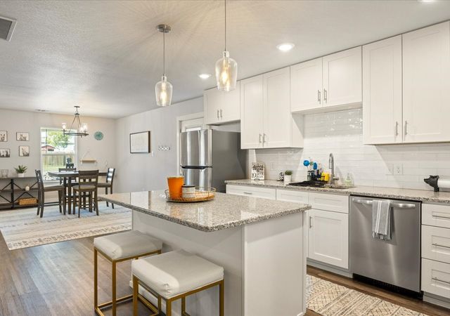 2301 Meteor Trail, Granbury, TX 76048