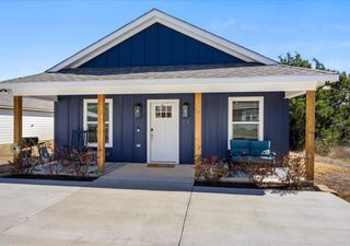 2301 Meteor Trail, Granbury, TX 76048