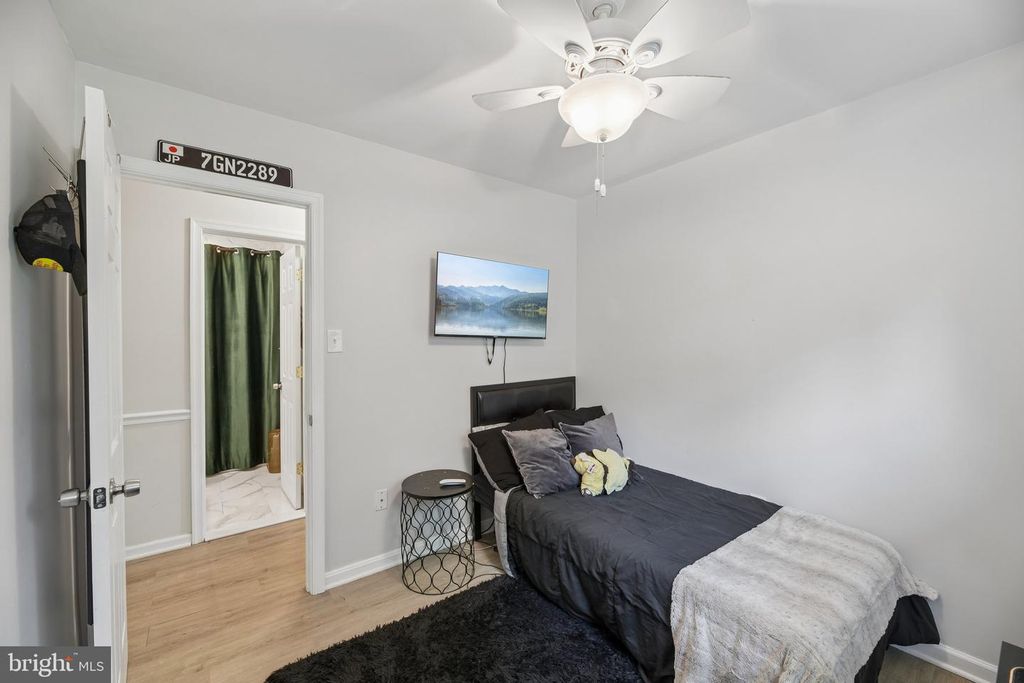 Image 12 of property listing at 15217 LIVINGSTON RD, Accokeek, MD 20607