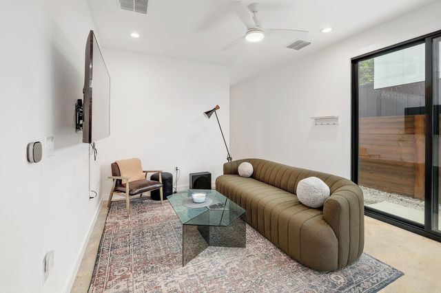 3409 Neal ST 2, Austin, TX 78702