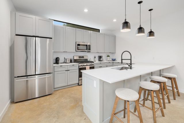 3409 Neal ST 2, Austin, TX 78702