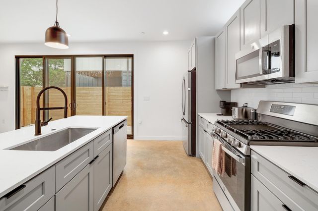 3409 Neal ST 2, Austin, TX 78702
