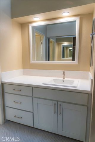 8215 E White Oak Ridge 108, Orange, CA 92869