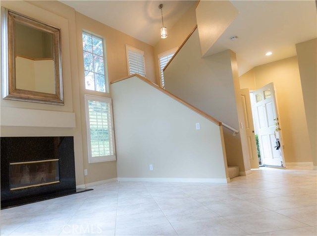 8215 E White Oak Ridge 108, Orange, CA 92869