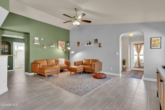 12165 BUCKSHOT Place, El Paso, TX 79934