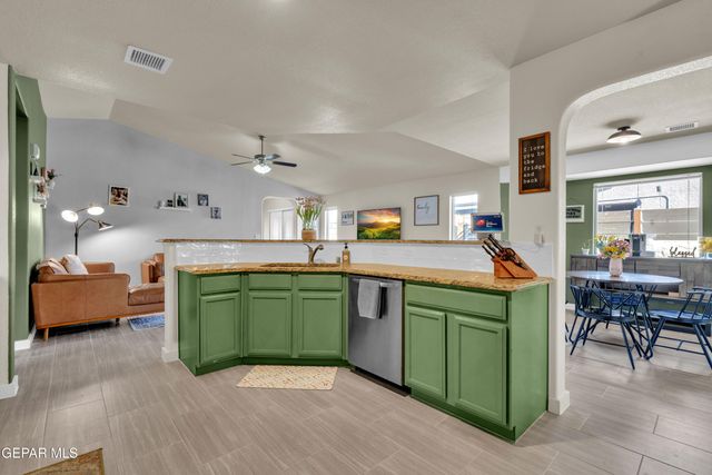 12165 BUCKSHOT Place, El Paso, TX 79934