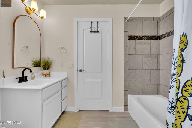 12165 BUCKSHOT Place, El Paso, TX 79934