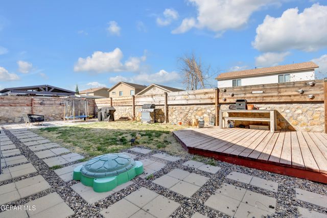 12165 BUCKSHOT Place, El Paso, TX 79934