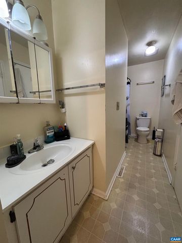 1602 TOWNWOOD CT, Charlottesville, VA 22901