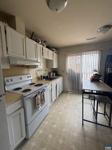 1602 TOWNWOOD CT, Charlottesville, VA 22901