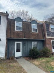 1602 TOWNWOOD CT, Charlottesville, VA 22901