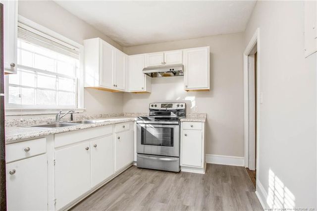 951 Chester Circle, Fayetteville, NC 28303