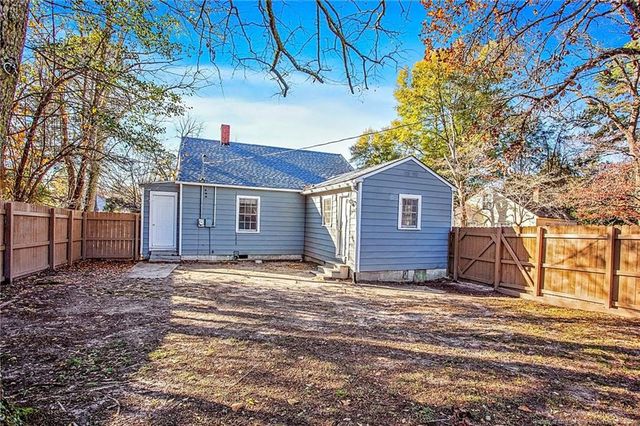 951 Chester Circle, Fayetteville, NC 28303