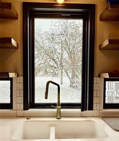 12470 Lipper Avenue, Higginsville, MO 64037