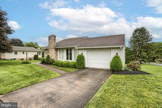 438 N 4TH ST, Halifax, PA 17032