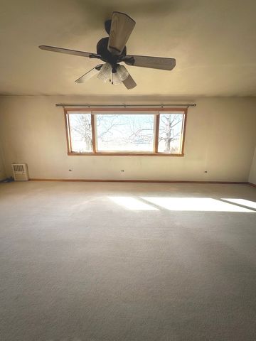 29428 E 500 North Road, Leroy, IL 61752