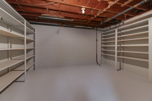 29428 E 500 North Road, Leroy, IL 61752