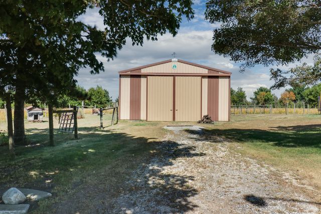 29428 E 500 North Road, Leroy, IL 61752