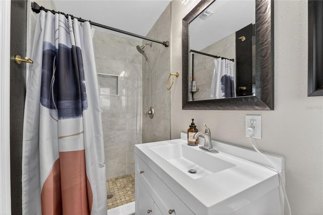 1511 HUNTER LANE, Clearwater, FL 33764