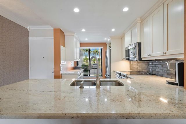 6277 BAHIA DEL MAR BOULEVARD 110, St Petersburg, FL 33715