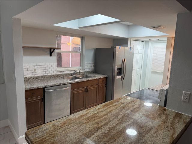 4330 NW 80th Avenue, Coral Springs, FL 33065