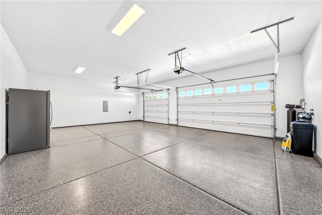 2120 Iroquois Avenue, Pahrump, NV 89048