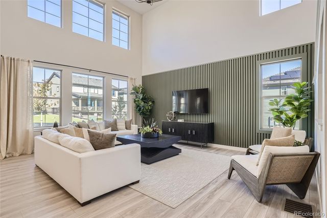 24625 E Kettle Court, Aurora, CO 80016