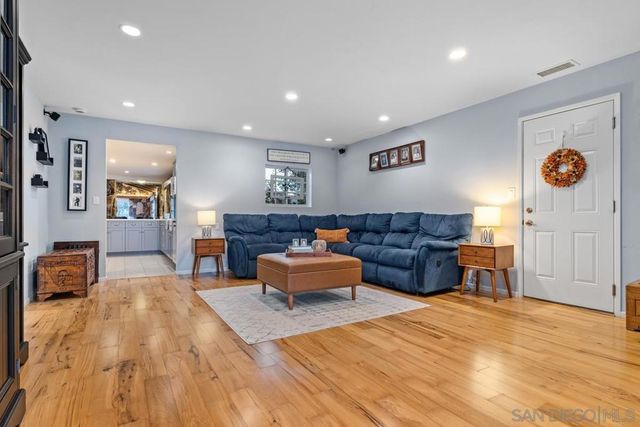 3131 E Victoria Drive, Alpine, CA 91901