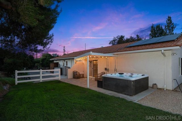 3131 E Victoria Drive, Alpine, CA 91901