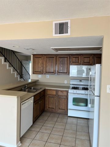 7041 Kingston Cove 253, Willis, TX 77318