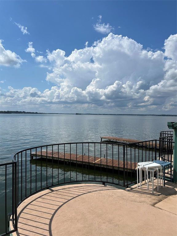 7041 Kingston Cove 253, Willis, TX 77318