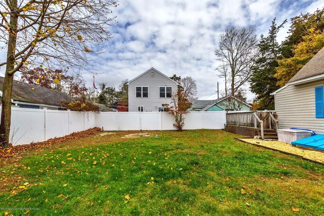 43 River Drive, Toms River, NJ 08753