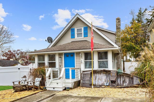 43 River Drive, Toms River, NJ 08753