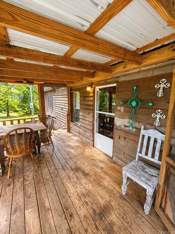 5377 N HWY 27, Story, AR 71970