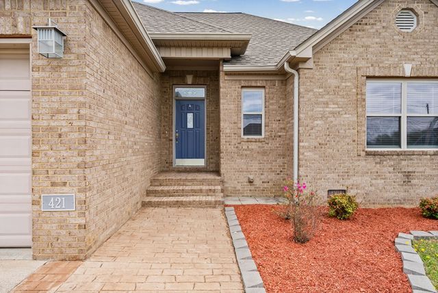 421 Simon St, Hopkinsville, KY 42240