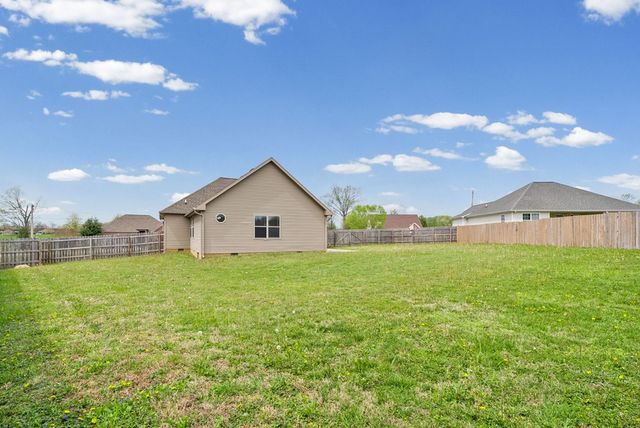 421 Simon St, Hopkinsville, KY 42240