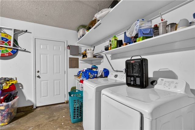 2333 Alpine Circle, Siloam Springs, AR 72761