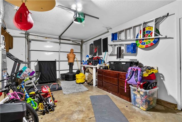2333 Alpine Circle, Siloam Springs, AR 72761