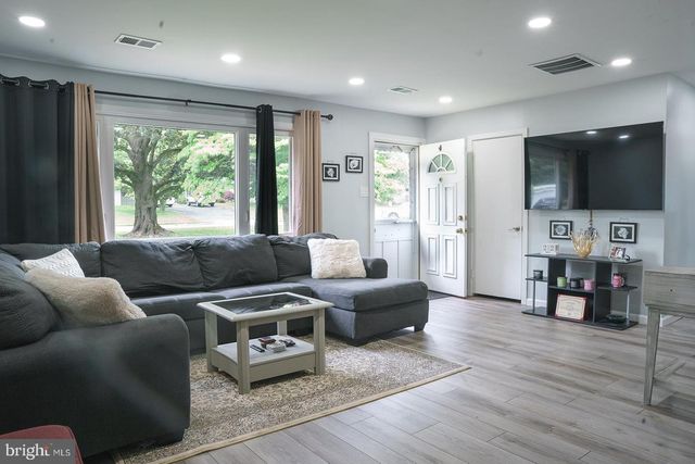757 JANE RD, Jenkintown, PA 19046