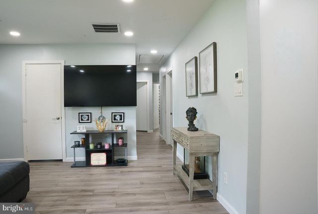 757 JANE RD, Jenkintown, PA 19046