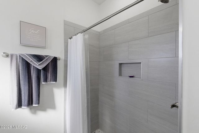 1878 Circulo Girasol, Rio Rico, AZ 85648