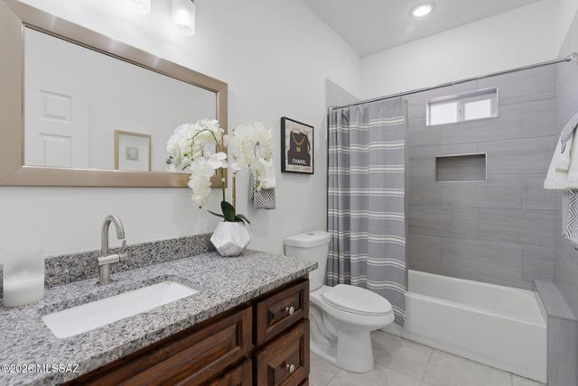 1878 Circulo Girasol, Rio Rico, AZ 85648