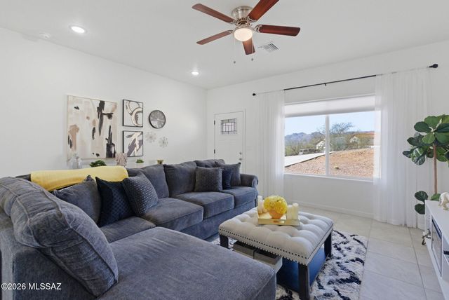 1878 Circulo Girasol, Rio Rico, AZ 85648