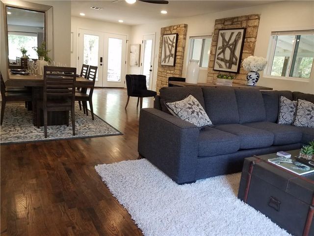 5405 Hudson ST, Austin, TX 78721