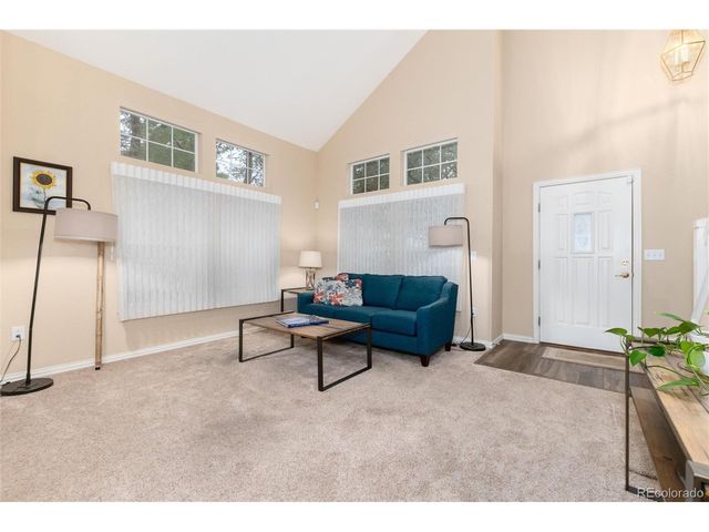 700 S Yarrow St, Lakewood, CO 80226