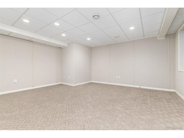 700 S Yarrow St, Lakewood, CO 80226