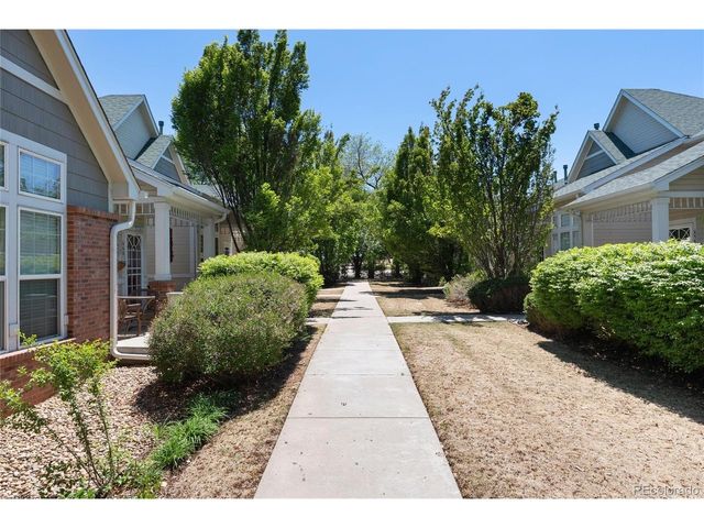 700 S Yarrow St, Lakewood, CO 80226